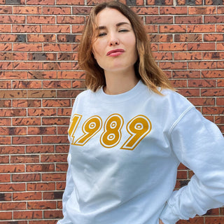 Crewneck ANNÉE DE NAISSANCE (à personnaliser) BLANC - Incognito par Tamélo