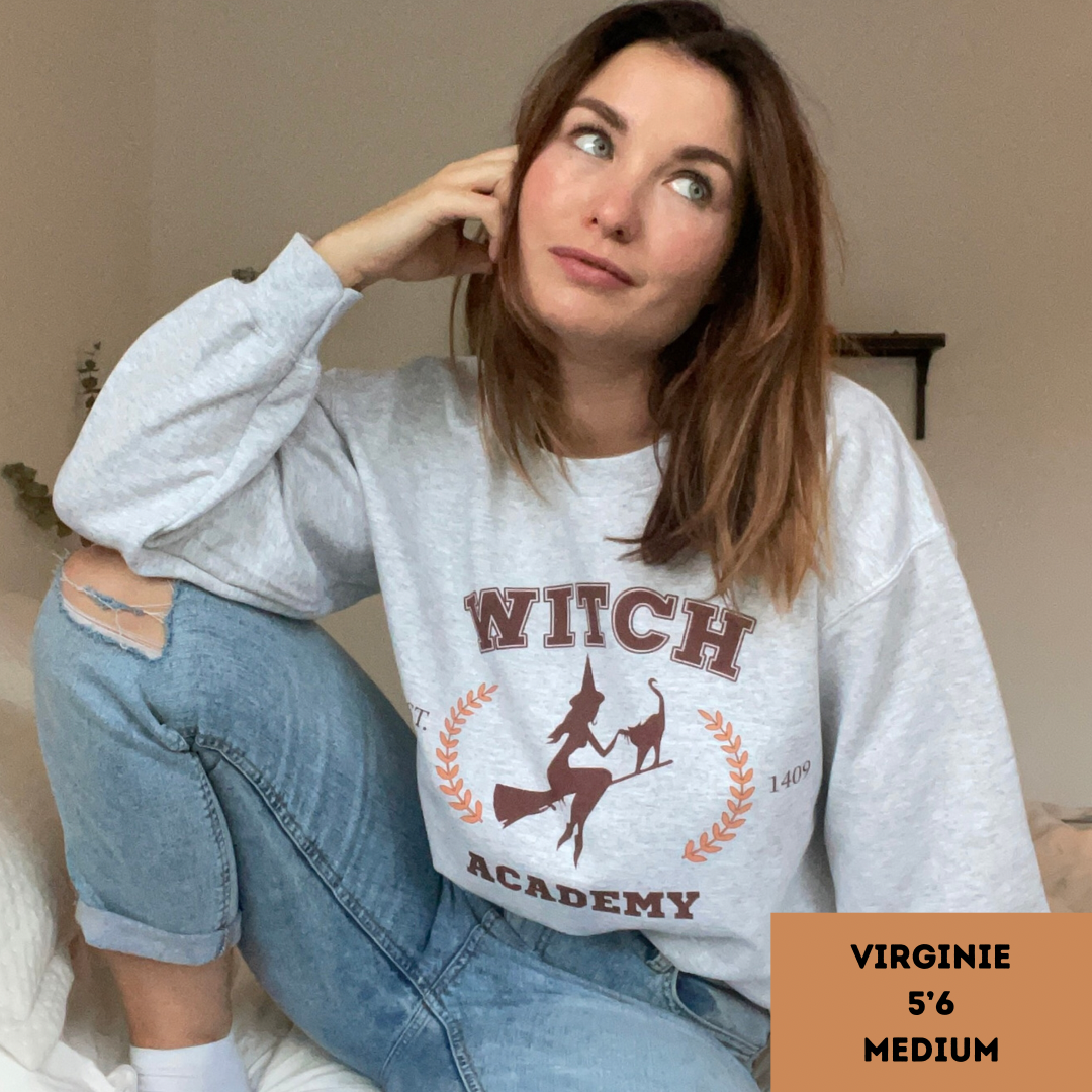 Crewneck WITCH ACADEMY unisexe - tamelo boutique